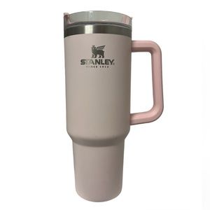 Stanley 40oz Petal Light Pink Color in great condition